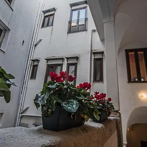 Pensión Sant'andrea - Luxury In Vucciria, Palermo